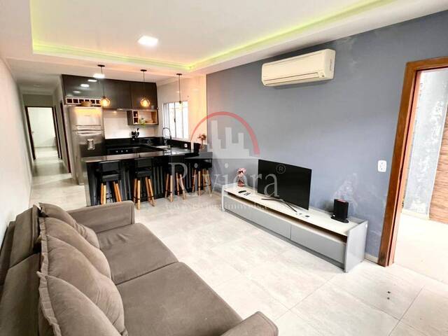 Casa para Venda em Caraguatatuba - 5