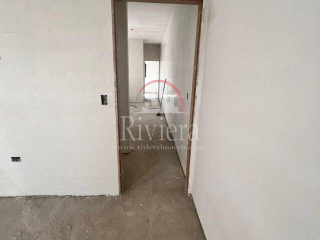 Casa para Venda em Caraguatatuba - 2