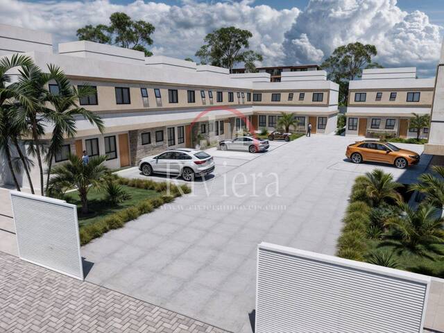 Sobrado para Venda em Caraguatatuba - 2