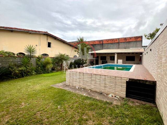 Casa para Venda em Caraguatatuba - 3