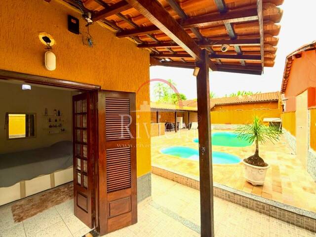 Casa para Venda em Caraguatatuba - 4