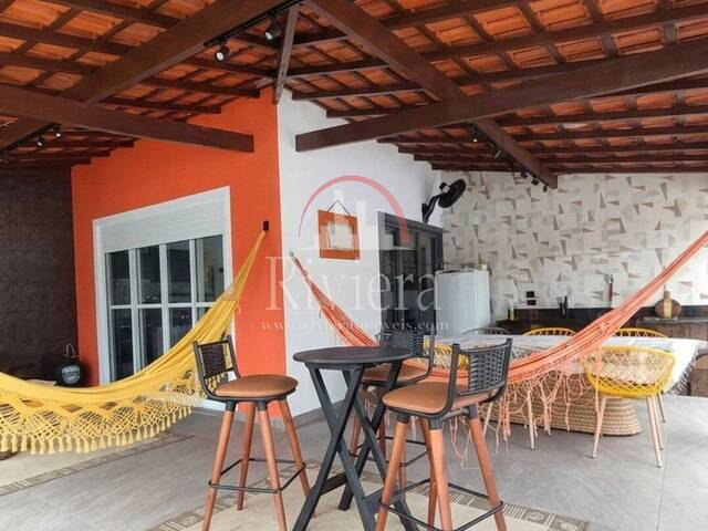 Casa para Venda em Caraguatatuba - 2