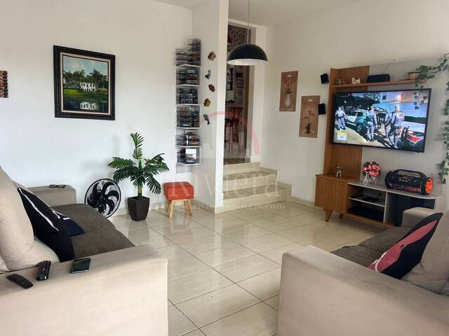 Casa para Venda em São Sebastião - 3