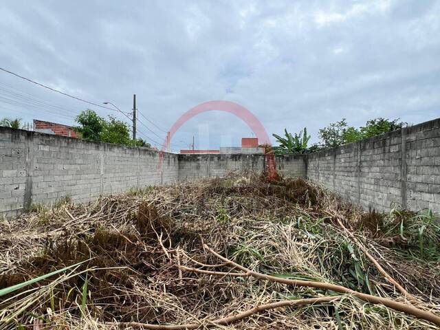Área para Venda em São Sebastião - 2