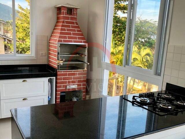 Apartamento para Venda em Ubatuba - 4