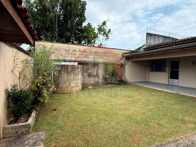 Casa para Venda em Caraguatatuba - 3