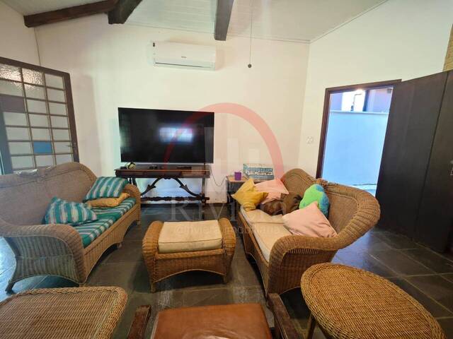 Casa para Venda em São Sebastião - 3