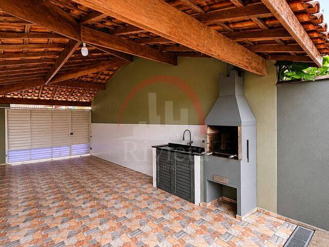 Casa para Venda em Caraguatatuba - 3