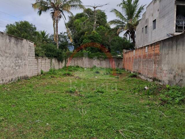 Terreno para Venda em Caraguatatuba - 2