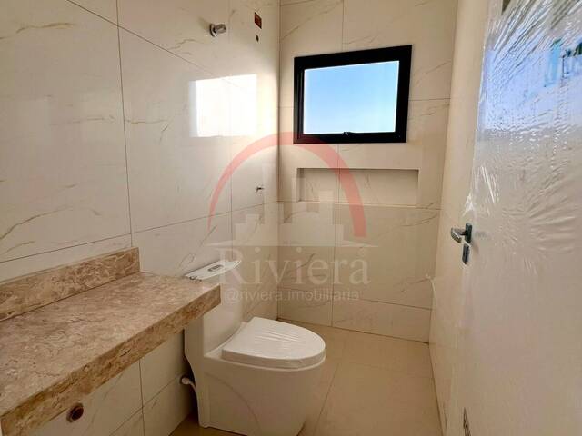 Casa para Venda em Caraguatatuba - 2