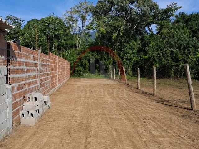 Casa para Venda em Caraguatatuba - 2