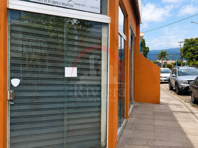 Sala para Venda em São Sebastião - 2