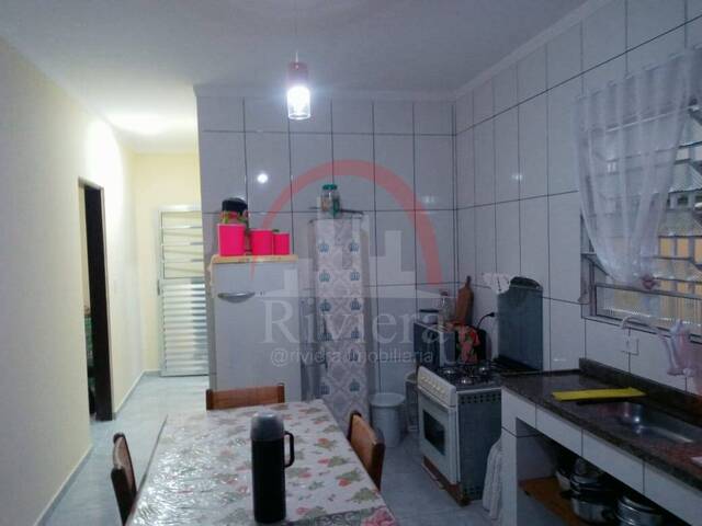 Casa para Venda em Caraguatatuba - 2