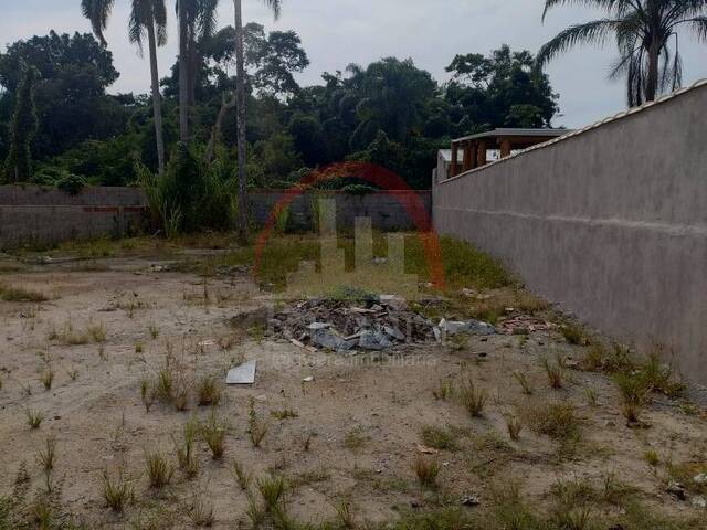 Área para Venda em São Sebastião - 2