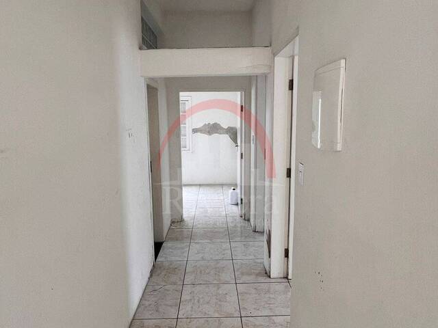 Sobrado para Venda em São Sebastião - 2