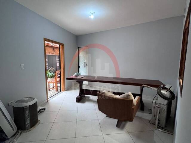 Sala para Venda em Caraguatatuba - 2