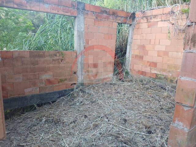 Área para Venda em São Sebastião - 4