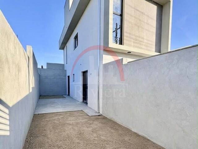 #V250336 - Apartamento para Venda em Caraguatatuba - SP