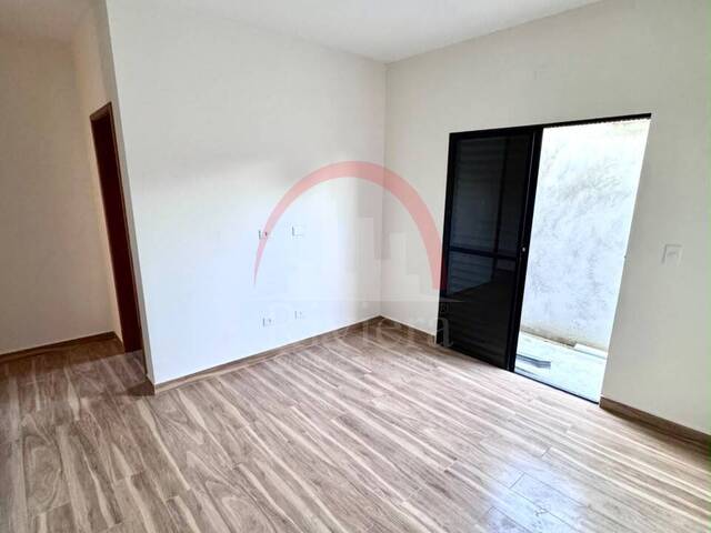 Casa para Venda em Caraguatatuba - 3