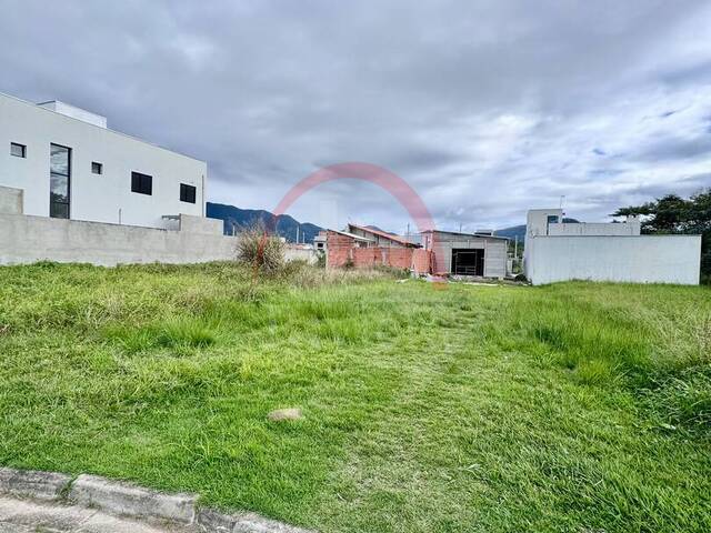 #V250037 - Área para Venda em São Sebastião - SP - 2