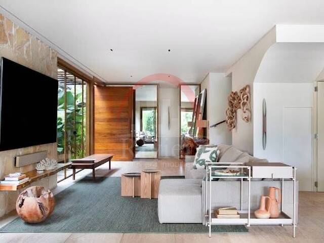 Casa para Venda em São Sebastião - 4