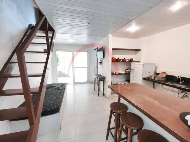 Casa para Venda em São Sebastião - 2