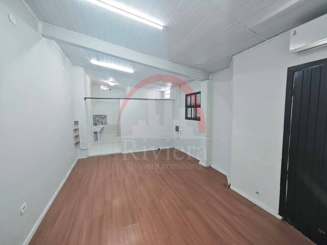 Sala para Locação em São Sebastião - 4