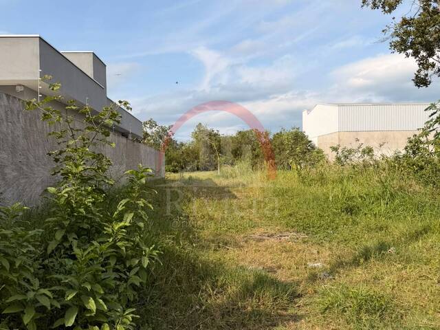 Venda em Loteamento Estância Mirante de Caraguatatuba - Caraguatatuba