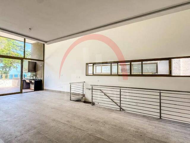 #V0400252 - Casa para Venda em São Sebastião - SP - 2