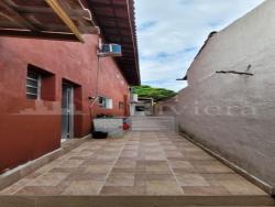 Sobrado para Venda em São Sebastião - 4