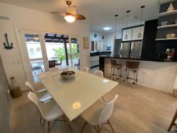 Casa em condomínio para Venda em São Sebastião - 2