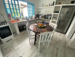 Sobrado para Venda em São Sebastião - 3