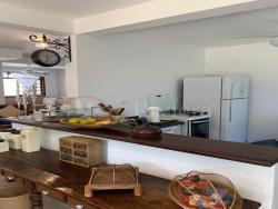 Sobrado para Venda em São Sebastião - 2