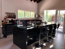 Sobrado para Venda em São Sebastião - 2