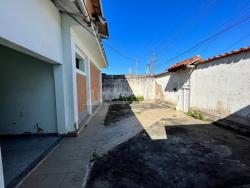 Sobrado para Venda em São Sebastião - 3