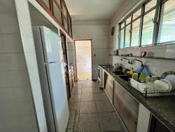 Sobrado para Venda em São Sebastião - 5