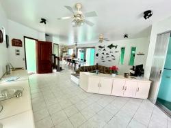 Sobrado para Venda em São Sebastião - 4