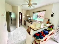 Sobrado para Venda em São Sebastião - 5