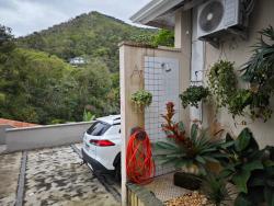 Sobrado para Venda em São Sebastião - 2