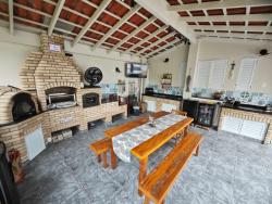 Sobrado para Venda em São Sebastião - 3