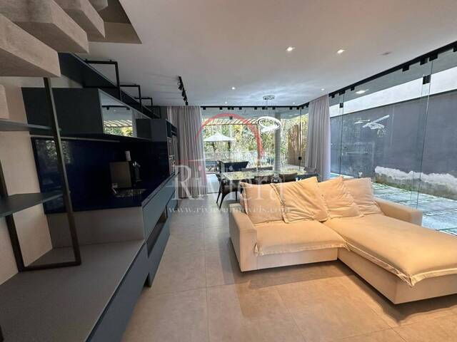 Casa em condomínio para Venda em São Sebastião - 2