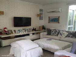 #V020185 - Casa em condomínio para Venda em São Sebastião - SP