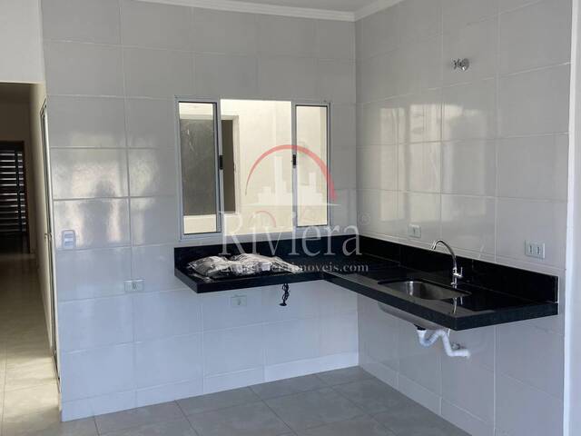 Casa em condomínio para Venda em Caraguatatuba - 2