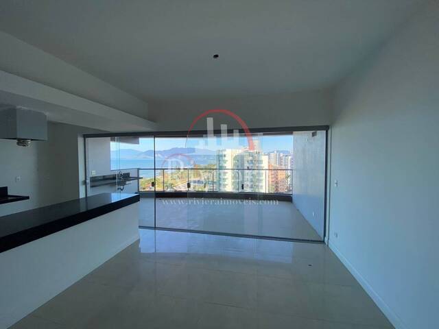 Apartamento para Venda em Caraguatatuba - 2