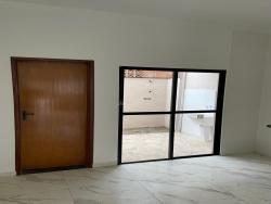 Sobrado para Venda em Caraguatatuba - 4