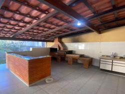Casa para Venda em Caraguatatuba - 2