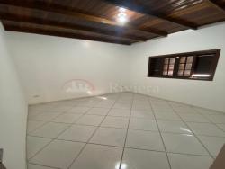Casa para Venda em Caraguatatuba - 2