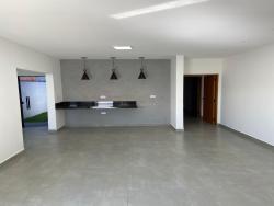 Casa para Venda em Caraguatatuba - 2