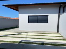 Casa para Venda em Caraguatatuba - 4