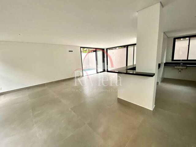 Casa em condomínio para Venda em São Sebastião - 2